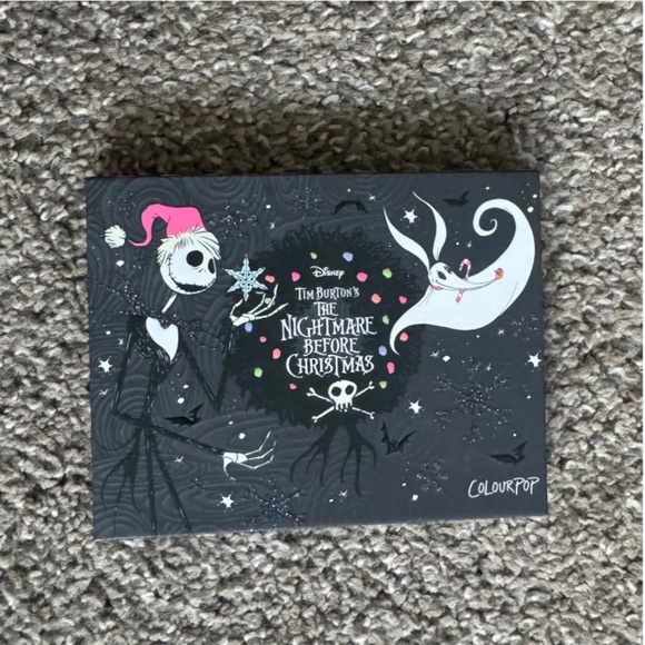 ColourPop "Nightmare Before Christmas" eyeshadow palette + lipstick set - Picture 5 of 8